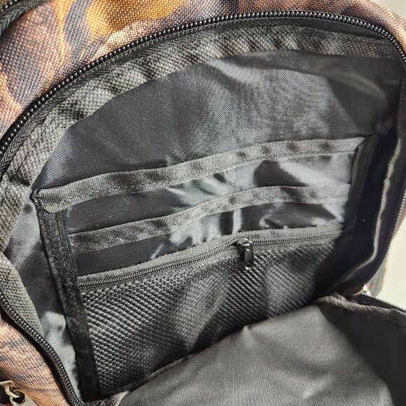 Multicolor Green Brown Padded Camouflage 18X13X8 Backpack - Picture 6 of 8